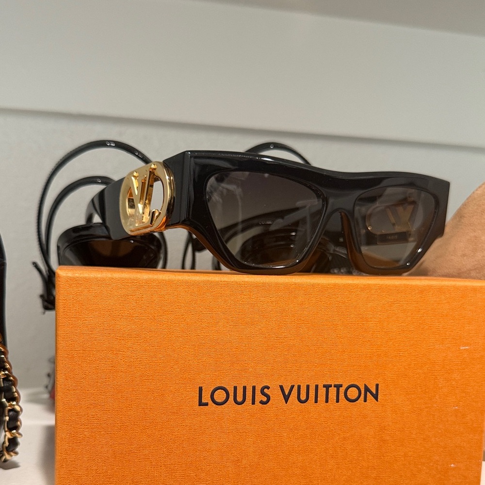 Louis Vuitton Black Sunglasses with Gold LV Medallion